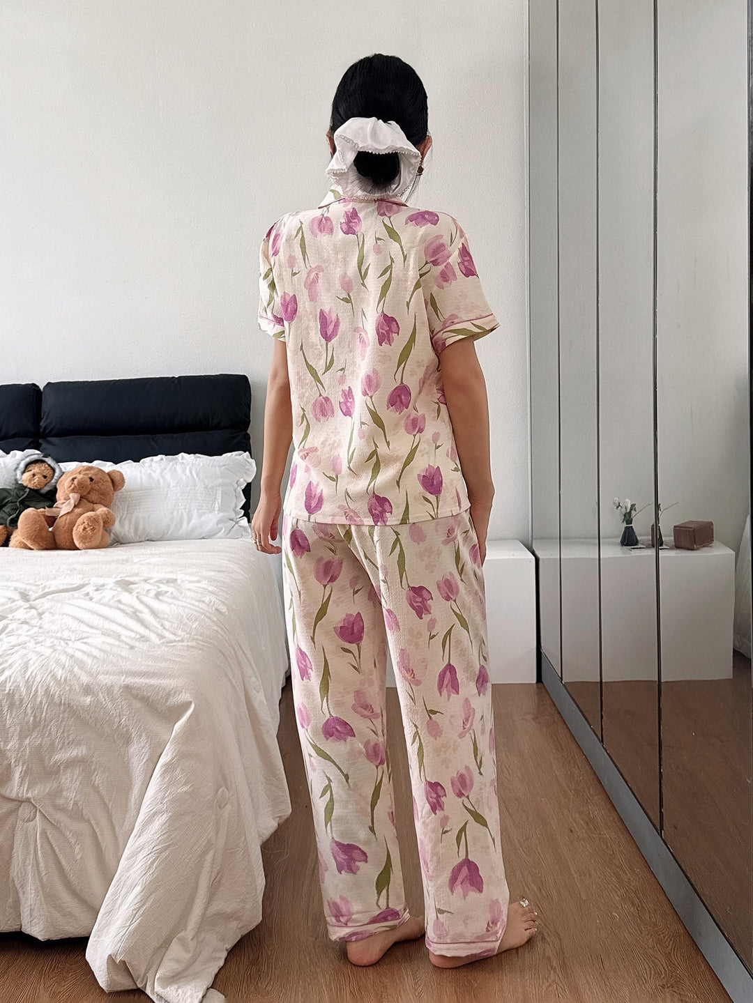 Comfortable Apricot Floral Pajama Set for Women with Notch Collar Short Sleeve Button Front Two Piece Style