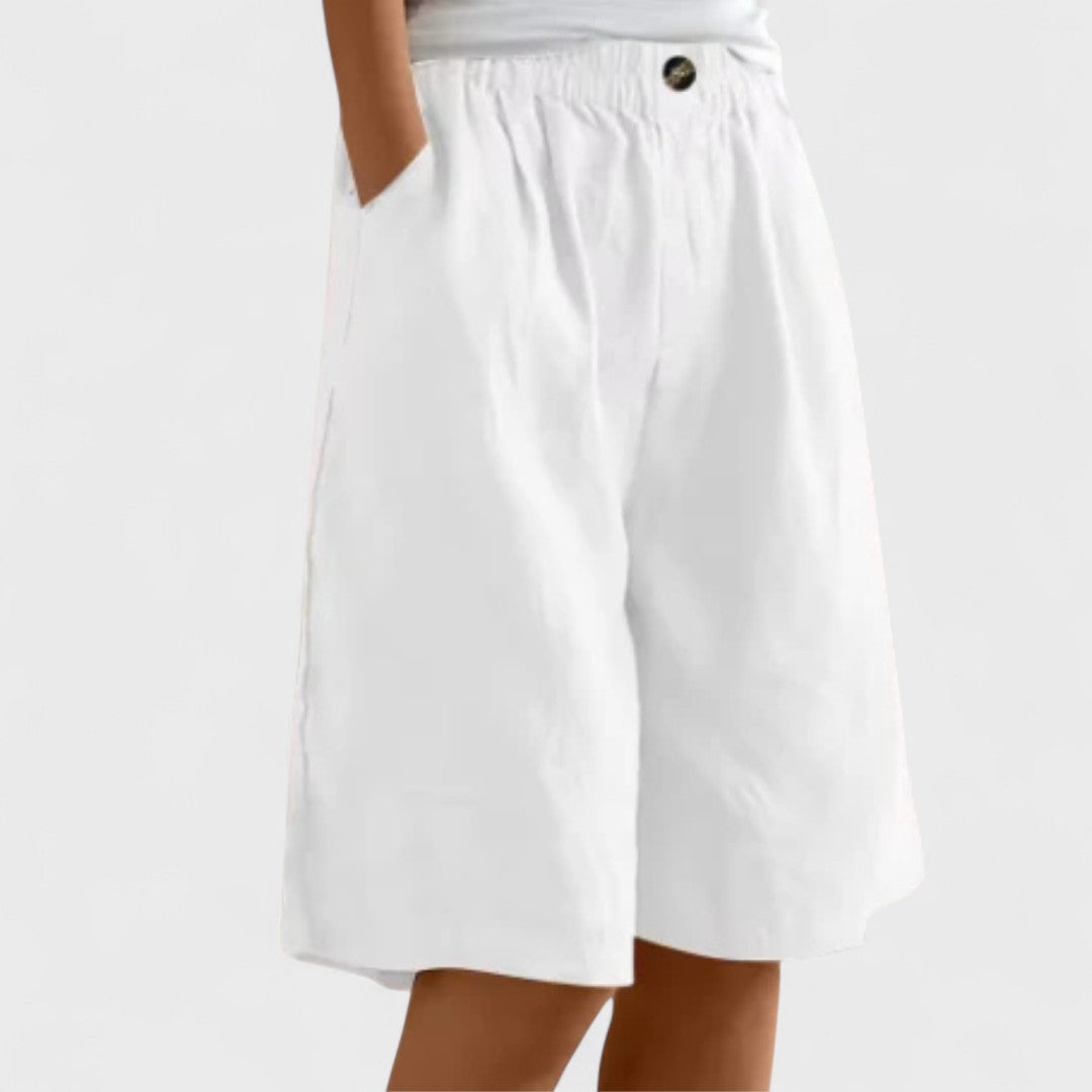 Clara & Sophia | Elegant Shorts