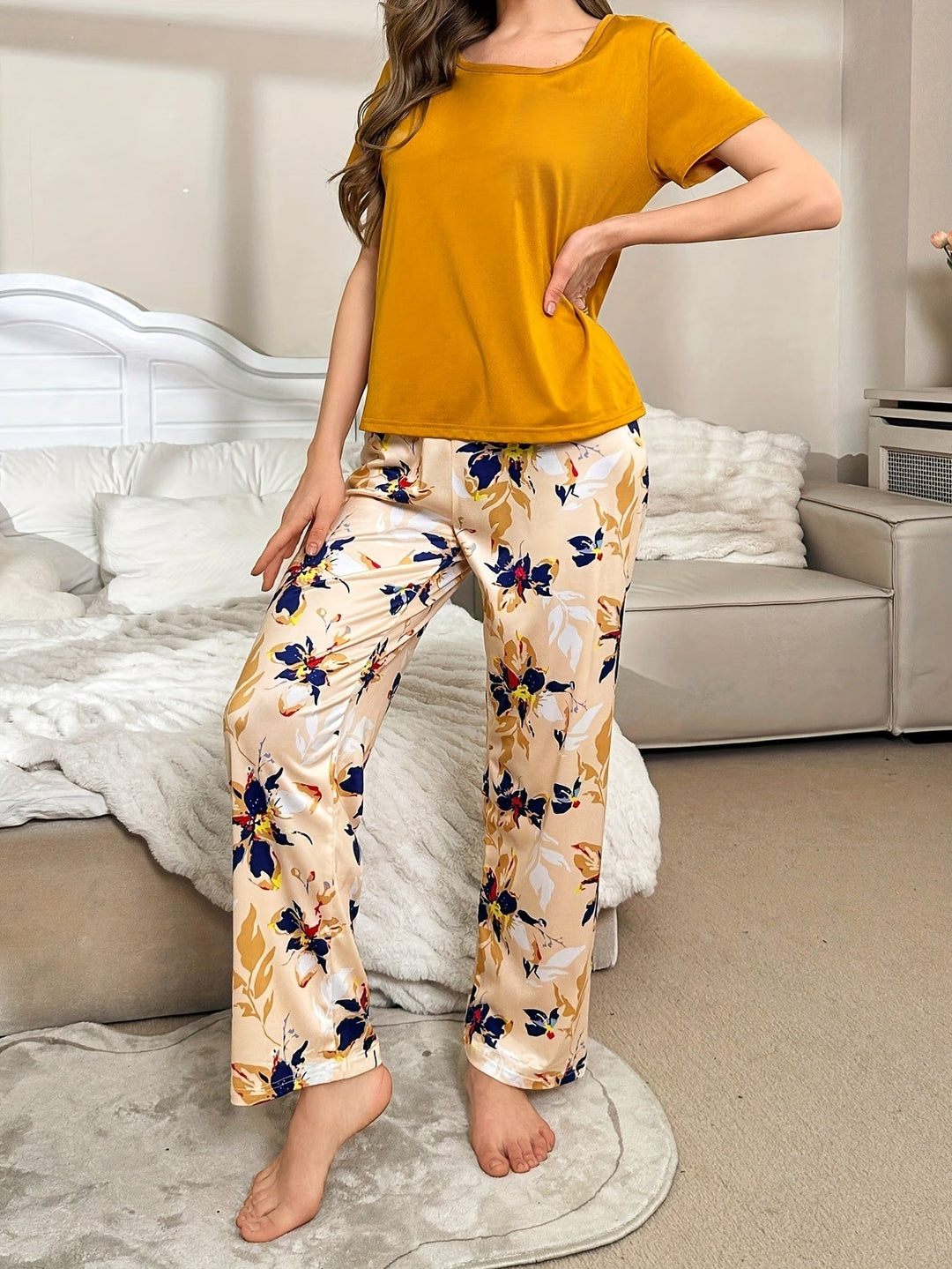 Comfortable Mustard Pajamas for Women with Floral Print Short Sleeve Two Piece